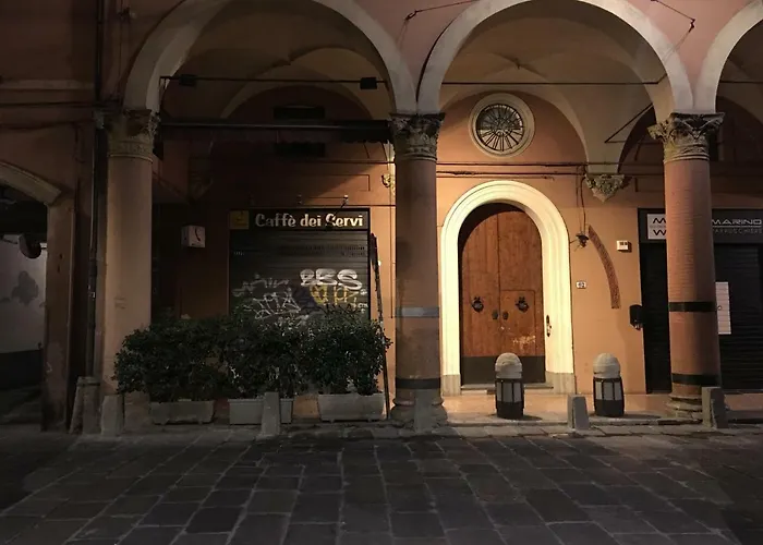 Pensión Visione Strada Maggiore 62