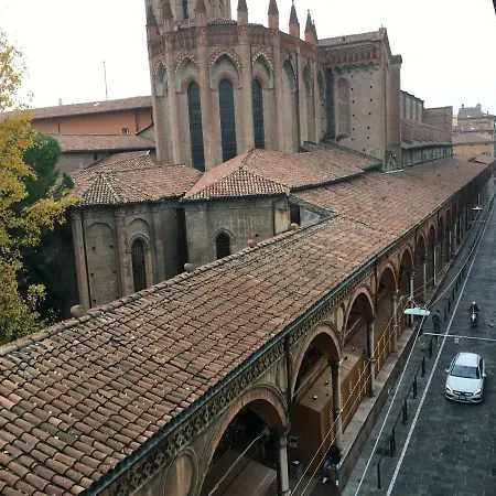 Casa de hóspedes Visione Strada Maggiore 62 2*