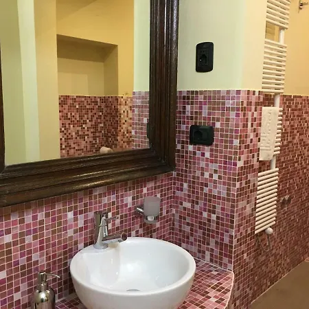 Visione Strada Maggiore 62 Gæstehus 4*